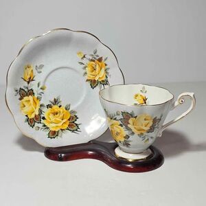 Royal Standard Teacup and Saucer Yellow Roses Vintage